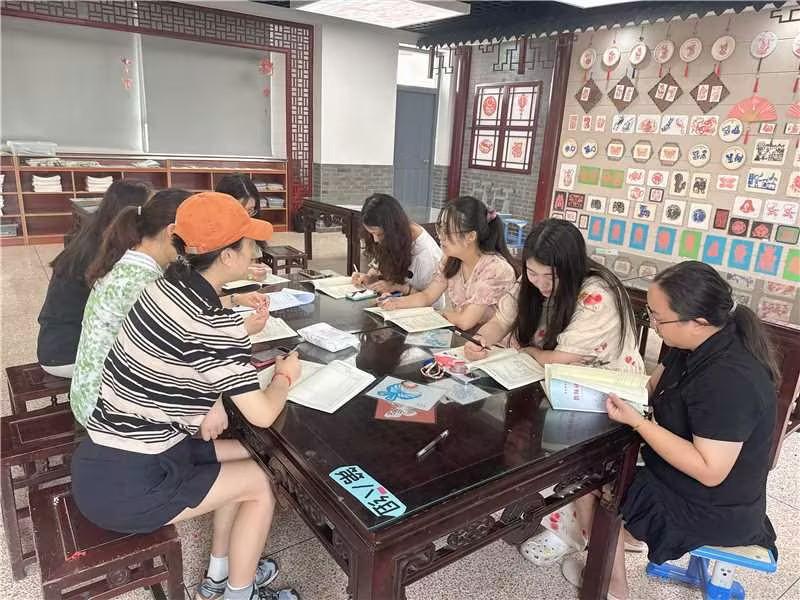 第一次教研活动2.jpg