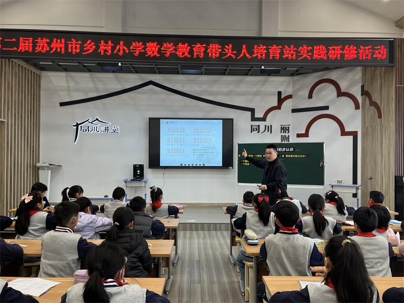 aa9c756e-cd47-4417-a227-4d70abbf0775.jpg