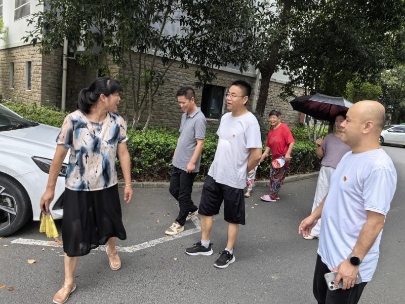 紫来华府居民.jpg 紫来华府居民.jpg